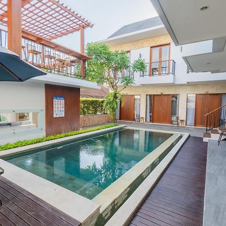 Mahesa Suites Seminyak Exteriör bild