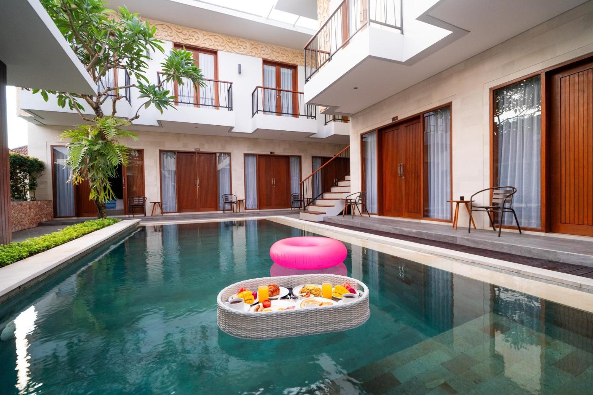 Mahesa Suites Seminyak Exteriör bild